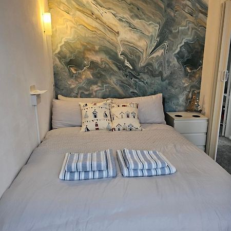 Apartamento The Nautical Nook Dawlish Exterior foto